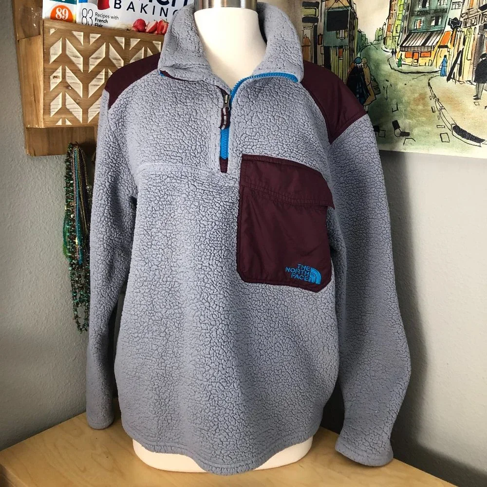 THE NORTH FACE Grizzley Fleece Sweatshirt Men’s size M Gray Teal Red Gorpcore